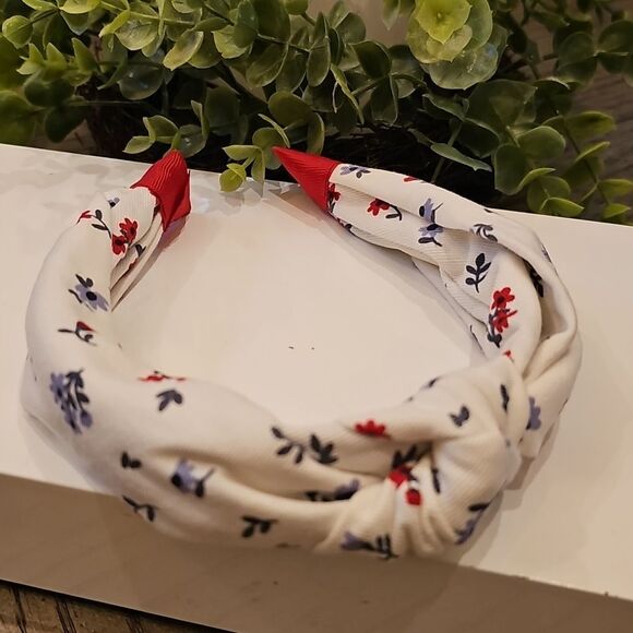 Floral Knot Headband Red White And Blue NWOT - Picture 6 of 6